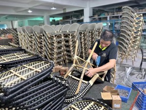 outdoor-furniture-production-quality-issue