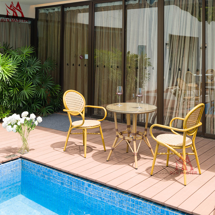 Patio Table Supplier